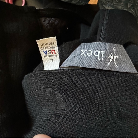 Ibex men’s black zip up size large - Picture 3 of 4